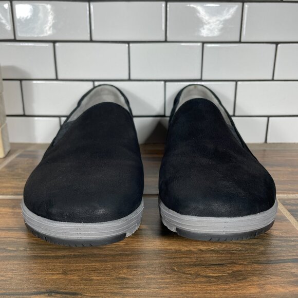 Dansko Laraine Womens Size EU 40 Shoes Black Waterproof Nubuck Casual Slip On - Picture 2 of 15